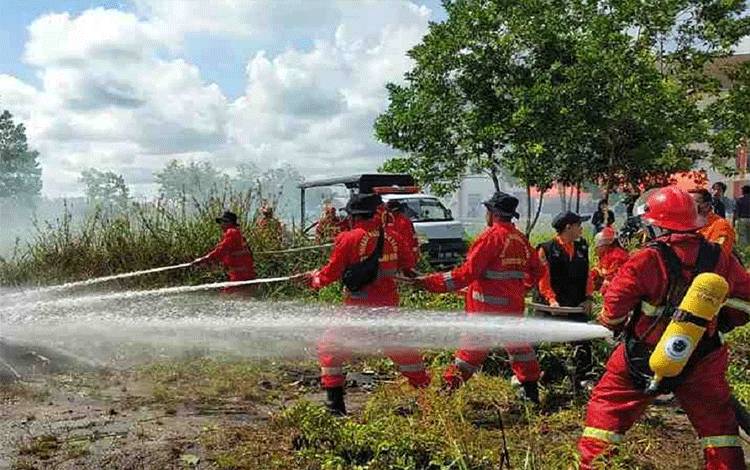 Tim Gabungan Kolaborasi dalam Pos Lapangan Pencegahan Karhutla
