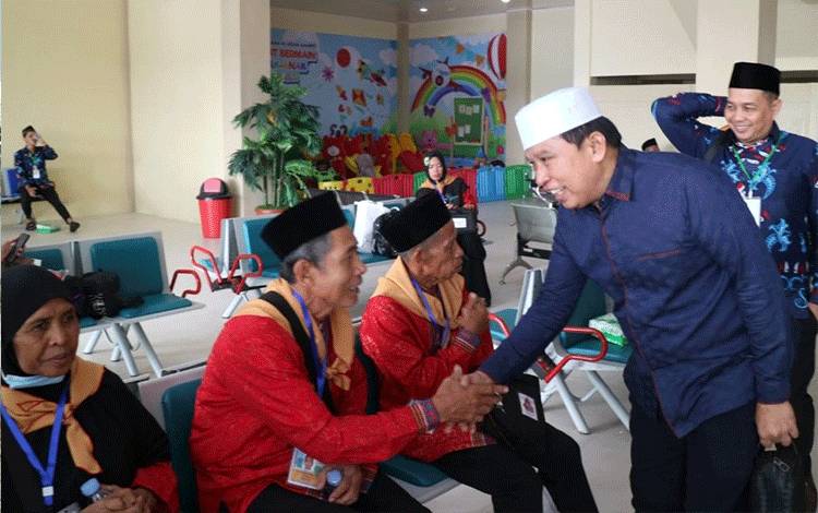 Sekda Kotim Punya Permintaan ini Kepada Jemaah Calon Haji