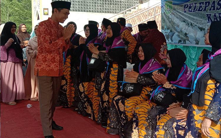 Jamaah Calon Haji Sukamara Berangkat 20 Juni?