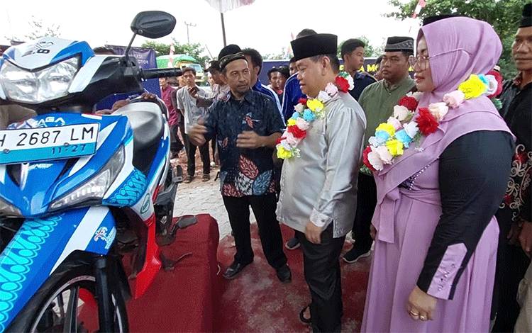 Bupati Kotim Bangga Siswa SMKN 1 Cempaga Membuat Sepeda Motor Listrik Non Emisi