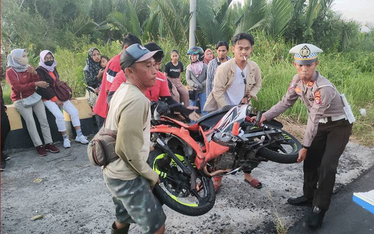 Tabrakan di Jalan Raya Sungai Bakau, Pengendara Motor Meninggal Dunia
