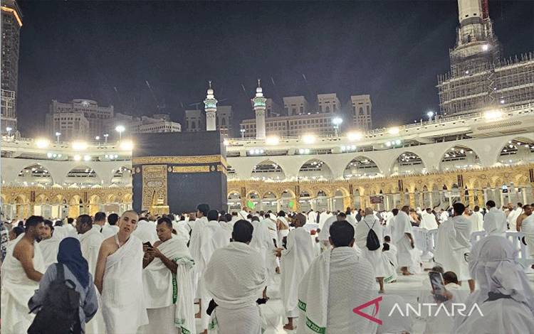 Jamaah Lansia Diminta tak Paksakan Umroh Berkali-kali