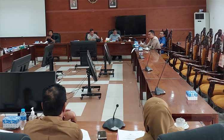 Bapemperda DPRD Kapuas Gelar RDP Dengan Pemkab dan Bank Kalteng, Bahas Ini