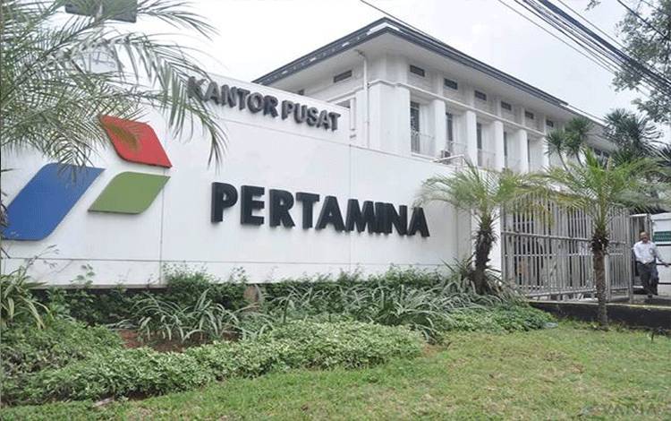 Indef Sarankan Kantor Pusat BUMN Direlokasi ke Daerah