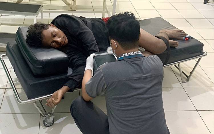 Relawan RGB-33 Ampah Evakuasi Korban Kecelakaan