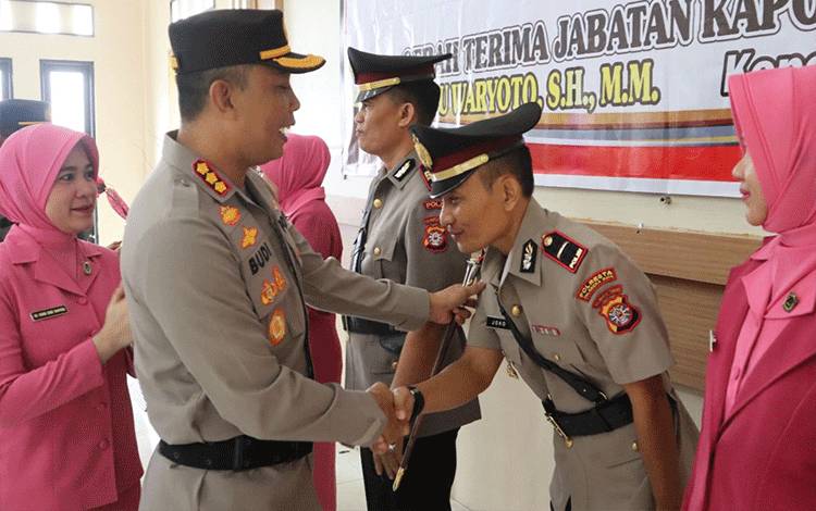 Jabatan Kasat Resnarkoba Polresta Palangka Raya dan Kapolsek Rakumpit, Resmi Berganti