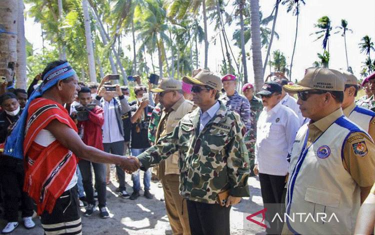 Mahfud MD Canangkan Gerakan Bangun Perbatasan di Pulau Moa