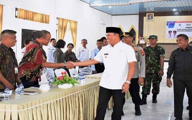 Pemkab Lamandau Gelar Forum Konsultasi Publik  ?
