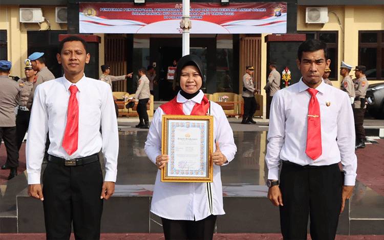 Unit PPA Polres Seruyan Dapat Penghargaan atas Pengungkapan Kasus Pencabulan Anak
