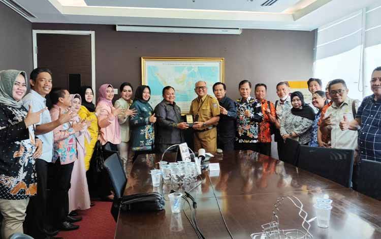 DPRD Kapuas Koordinasi ke Dirjen Otda Kemendagri Terkait Batas Wilayah