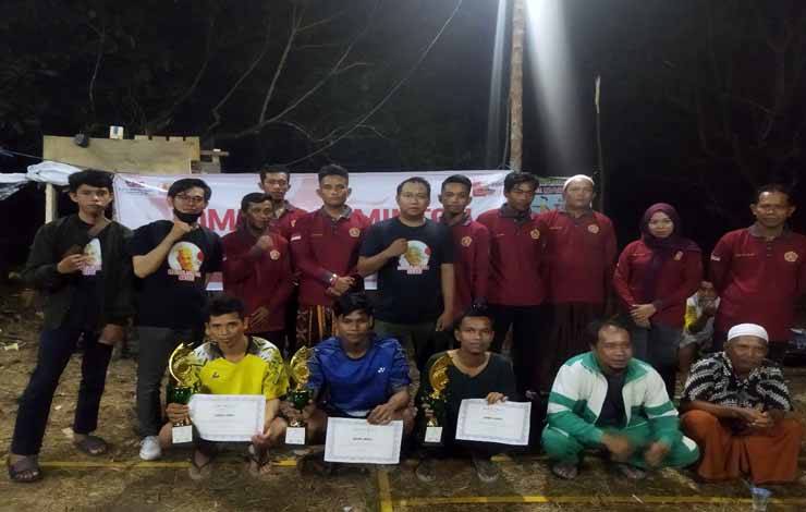 Ganjar Milenial dan DEMA STAI Kapuas Adakan Pertandingan Badminton