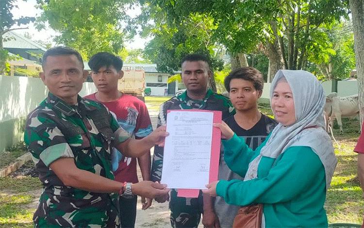 Haji Abdul Rasyid AS Bagikan 16 Ekor Sapi Kurban di Palangka Raya