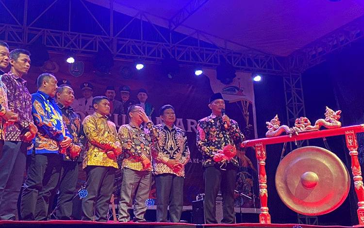 Bupati Sukamara Ajak Masyarakat Pakai dan Konsumsi Produk Lokal?