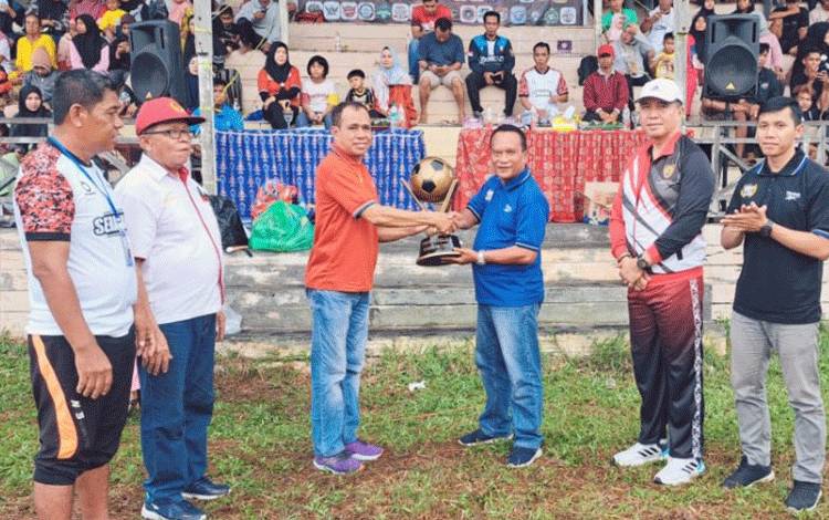 Kadispora Kotim Minta Kecamatan Lain Tiru Seranau Dalam Hal ini