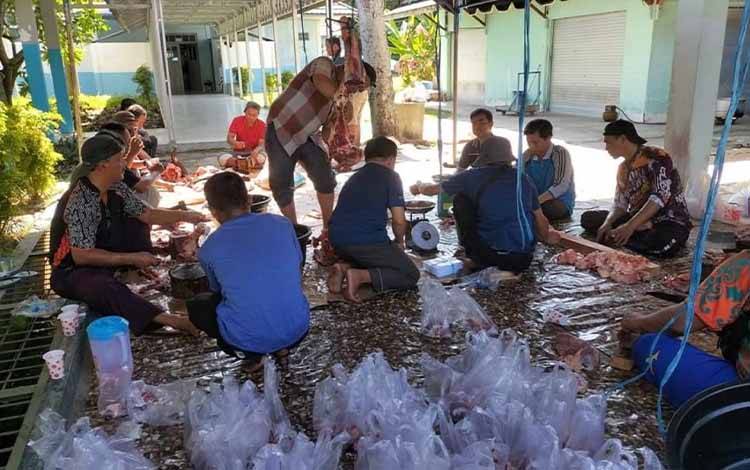 RSUD Kapuas Salurkan Daging Kurban