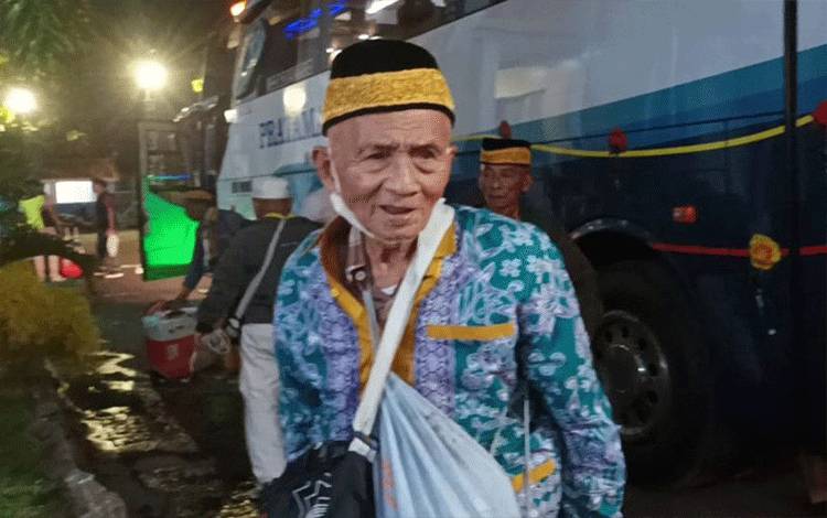 Haji Tertua Indonesia Bersyukur Telah Sempurnakan Rukun Islam