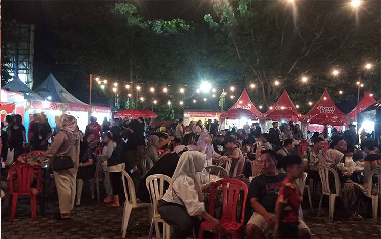 Disbudpar Kotim Bantu UMKM Melalui Pameran Kuliner Gandeng Food Vlogger Sampit