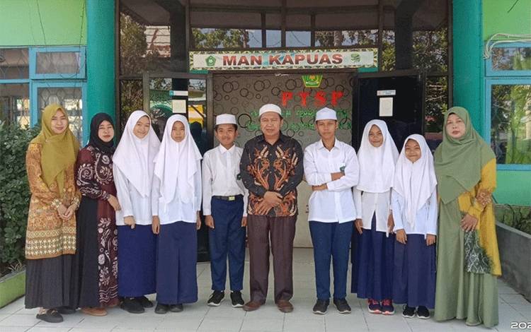 Enam Peserta Didik MTsN 2 Kapuas Ikuti Seleksi KSM Tingkat Kabupaten
