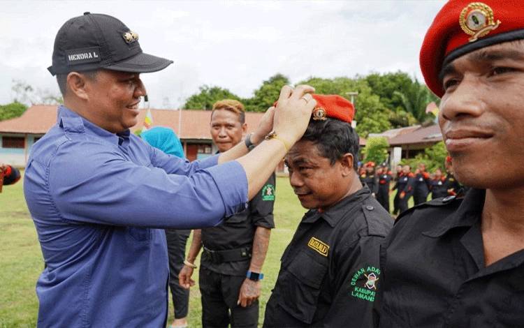 Bupati Lamandau Minta Batamad Menjaga Marwah Adat Dayak