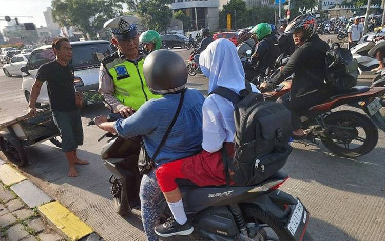 Polri Tindak 15.588 Kendaraan di Hari Pertama Operasi Patuh 2023