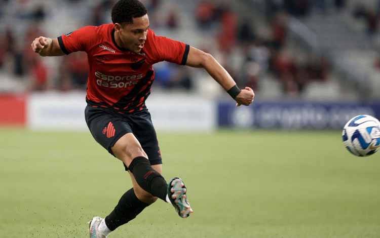 Barcelona Datangkan Pemain Muda Vitor Roque dari Athletico Paranaense