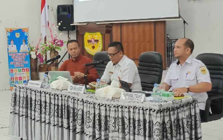 Pengembangan UMKM Berbasis Ekonomi Kreatif Butuh Perhatian Semua Pihak