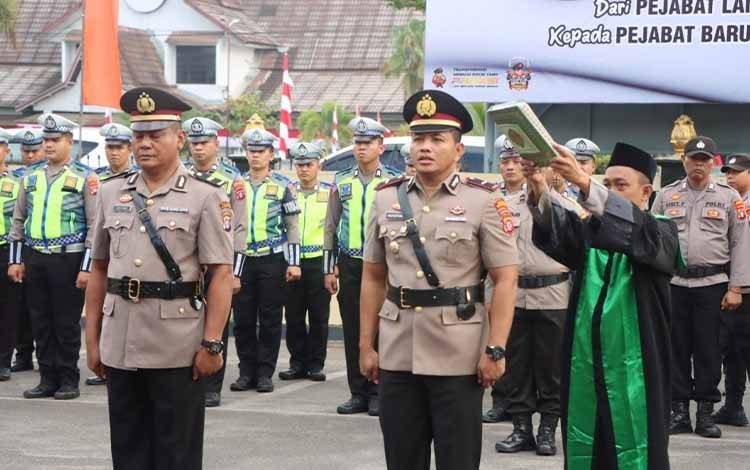 Jabatan Kapolsek Kawasan Pelabuhan Mentaya Berganti