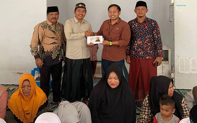Monica's Project Salurkan Bantuan untuk Ponpes Miftahul Ulum Desa Sungai Kapitan
