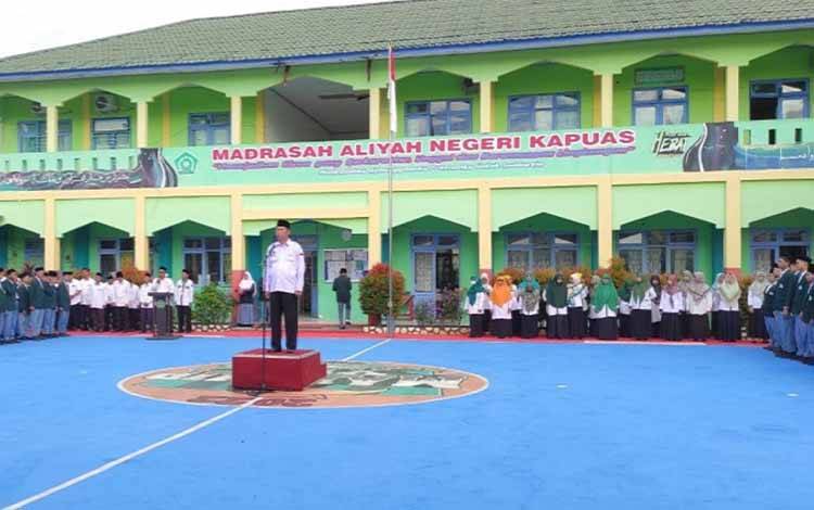 MAN Kapuas Kenalkan Profil Madrasah ke Peserta Didik Baru