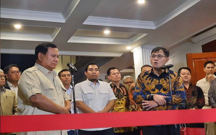 Budiman Sudjatmiko Sebut Pertemuan dengan Prabowo Bukan Mewakili Partai, Tapi....