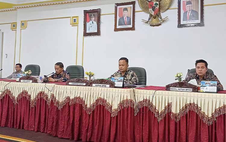 DPRD Umumkan Akhir Masa Jabatan Bupati Barito Timur