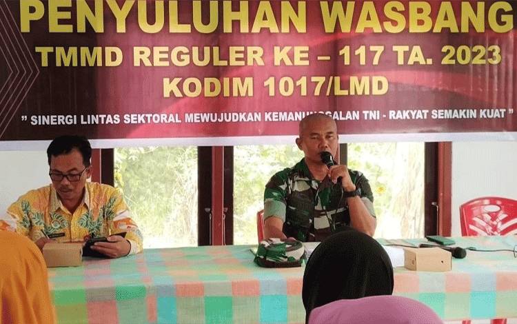 Gelar Penyuluhan Wasbang di Sekitar Lokasi TMMD Lamandau