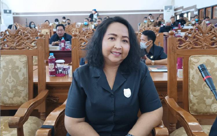 Dewan Apresiasi Penghargaan yang Diterima Ketua TP PKK Gunung Mas dari Pemerintah Pusat