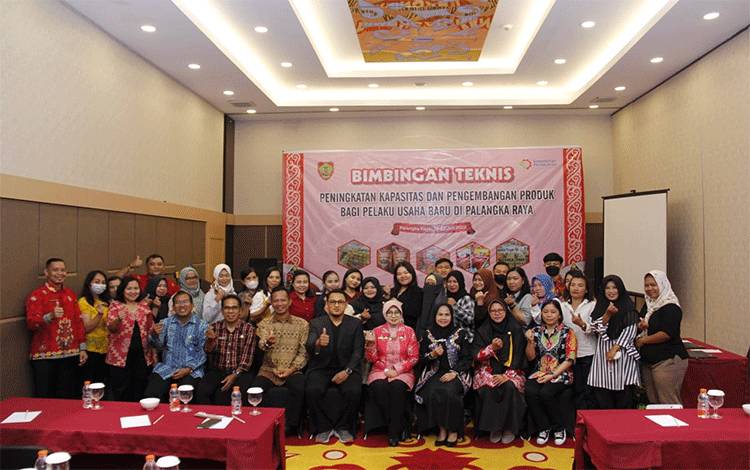 Disdagperin Kalteng Tingkatkan Kapasitas Pelaku Usaha