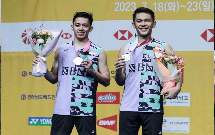 Fajar/Rian Takluk dari Wakil India dalam Perebutan Gelar Korea Open