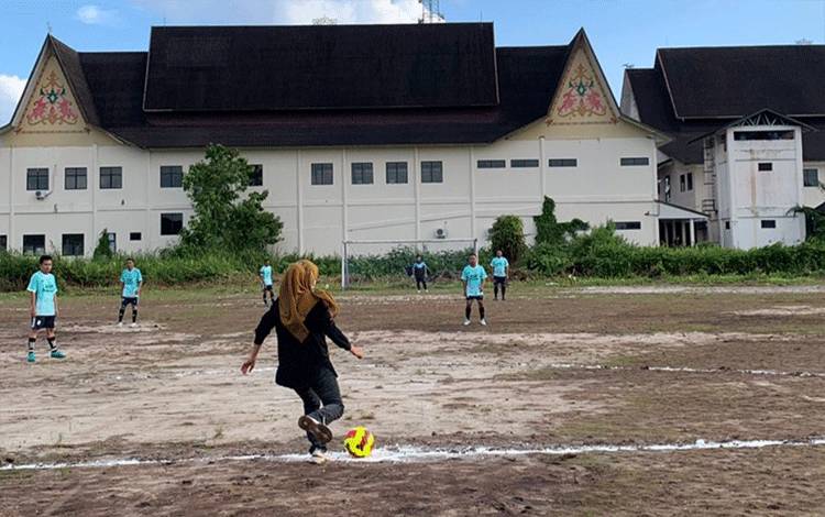 Meriahkan HUT Kota Palangka Raya, Kelurahan Kalampangan Adakan Lomba