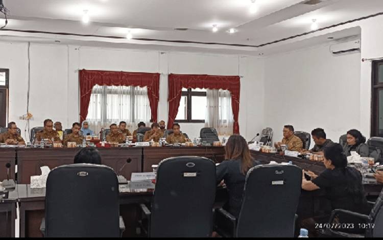 DPRD Gunung Mas Gelar RDP Terkait CSR dari PBS