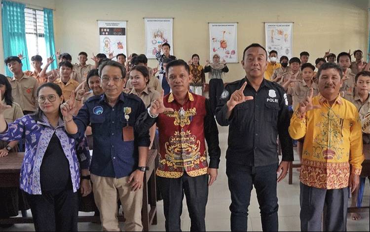 Diskominfo Palangka Raya Gencarkan Literasi Digital di Kalangan Pelajar