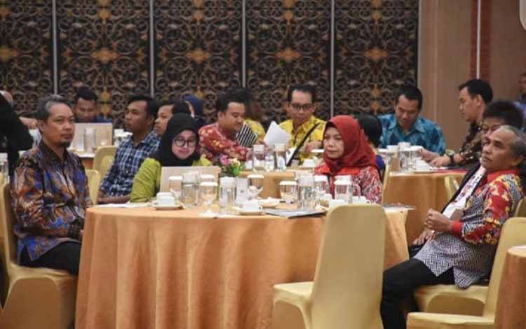Asisten Ekobang Kalteng Sebut Pemegang Izin Usaha Pertambangan Miliki Lima Kewajiban  ?
