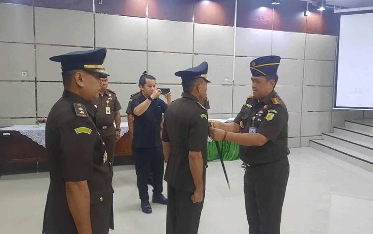 Kajari Palangka Raya Lantik Ibrahim Sitompul Sebagai Kasi Pidsus