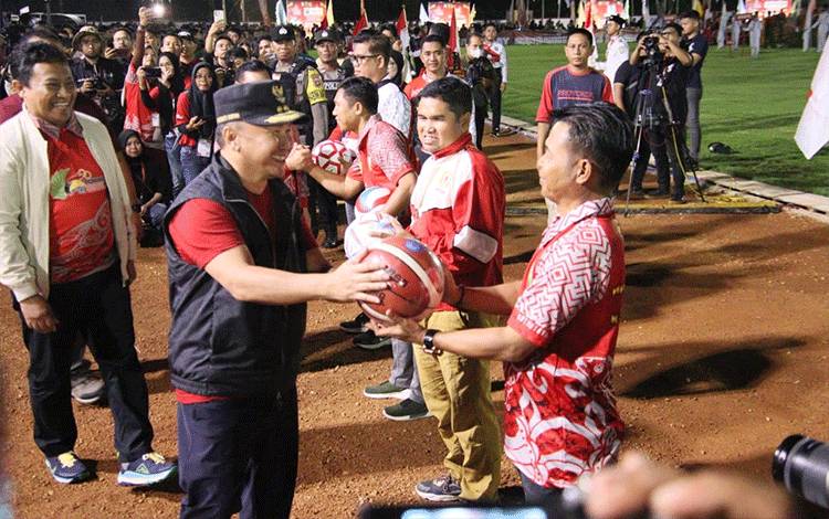 Sugianto Ajak Kontingen Porprov Perkuat Silaturahmi dan Kebersamaan