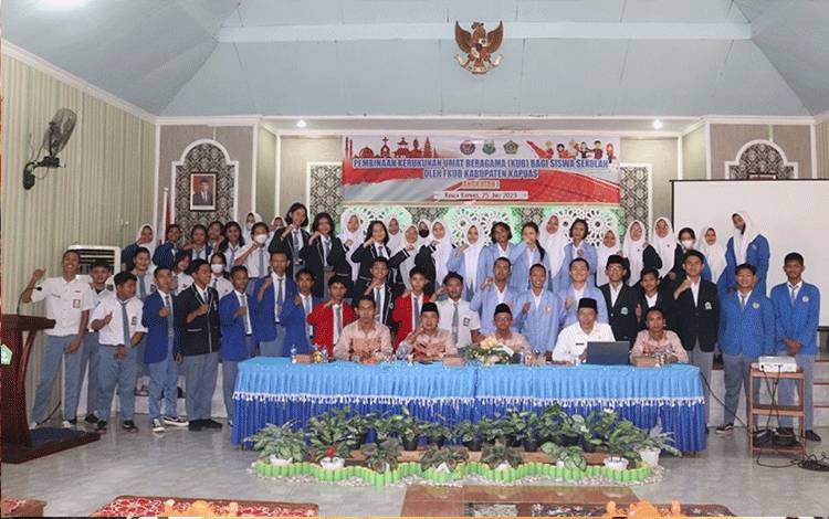 FKUB Kapuas Bersama Pemkab dan Kemenag Bersinergi Jaga Kerukunan Dimulai dari Generasi Milenial