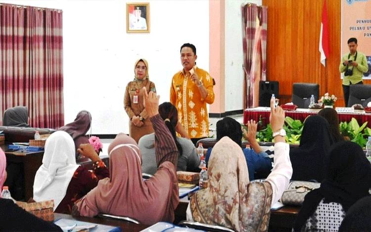 Pemkab Lamandau Gelar Bimtek Keamanan Pangan Bagi Pelaku IRTP