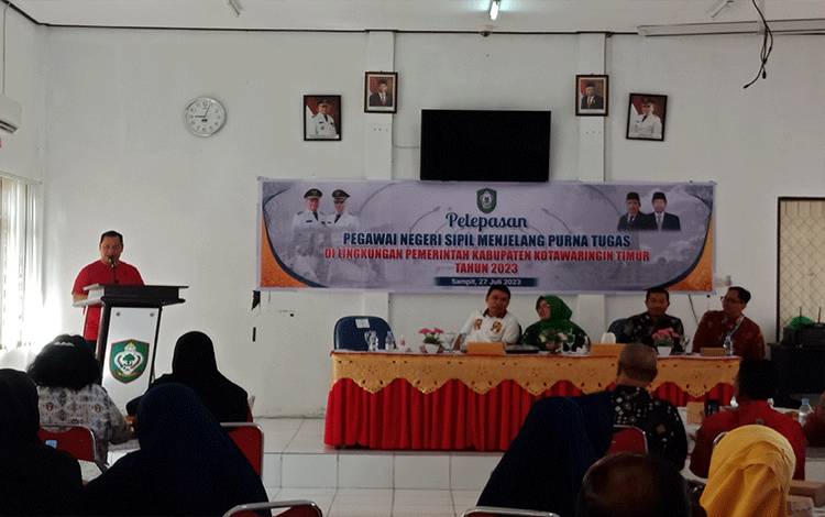 Bupati Kotim Berharap PNS Masuki Purna Tugas Tak Hentikan Pengabdian