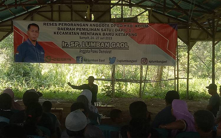 Dua Kali Reses, Sektor Pertanian Jadi Sorotan Anggota DPRD Kotim SP Lumban Gaol