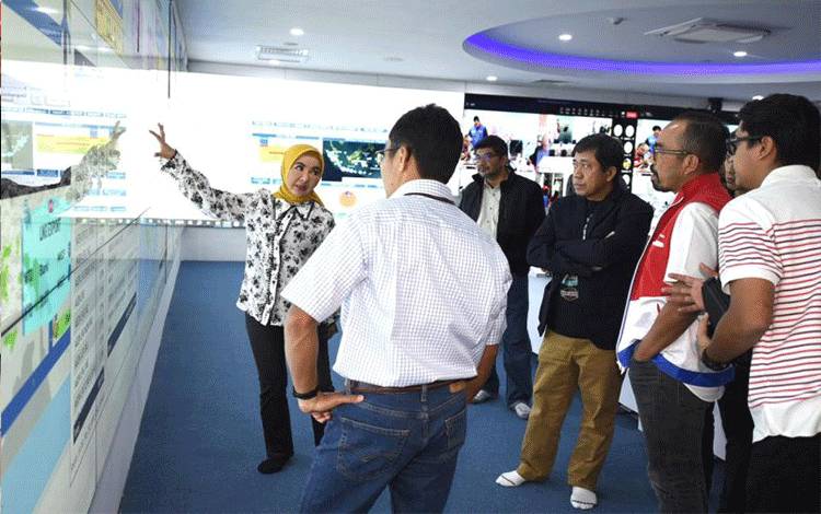Dirut Pertamina Pantau Penyaluran Alpiji 3 Kg di Seluruh Wilayah RI