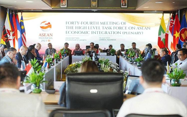 Indonesia Mendorong Pertumbuhan Ekonomi ASEAN yang Cepat dan Merata