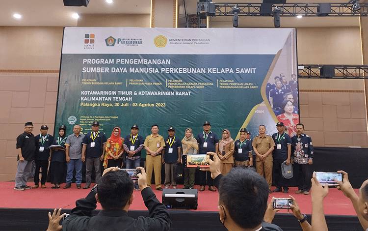 Peningkatan Kapasitas Petani Kelapa Sawit Jadi Perhatian BPDPKS