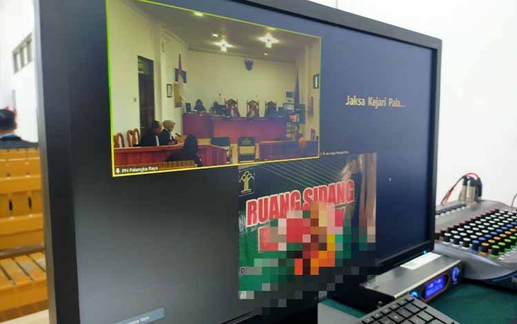 Terdakwa Kasus Penganiayaan Terhadap Seorang Nenek Dihukum 18 Bulan Penjara