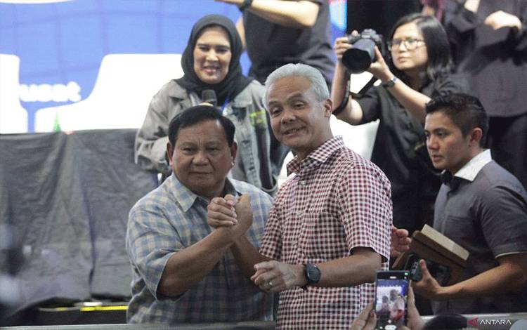 Polmatrix: Prabowo Unggul atas Ganjar Dalam Simulasi Head-to-Head